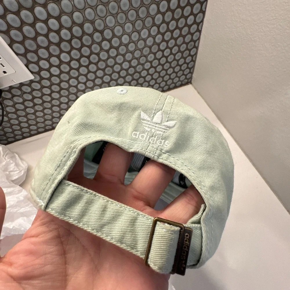 Adidas Hat‎ Cap Mint Green White Trefoil Strap Back Spell Out Logo Trefoil OSFA